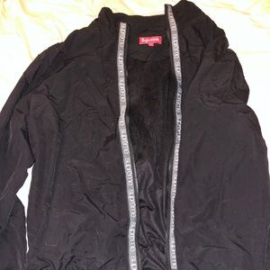 AUTHENTIC SUPREME BLACK AND GREY WINDBREAKER